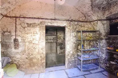 Casa in vendita, Via Vecchia Regina, Laglio