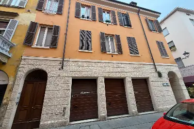 Box in vendita, Via Sant'Eufemia, Modena