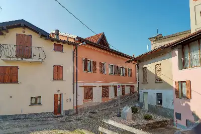Casa in vendita, Via Giuseppe Mazzini, Ferrera di Varese