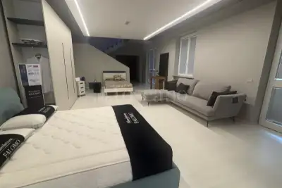 Negozio in vendita, Via Ginetta Caccianotti, Biandrate