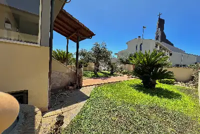 Villa in vendita, Via Dei Glicini , Ladispoli