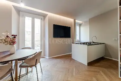 Casa in vendita, Via San Calocero, Milano