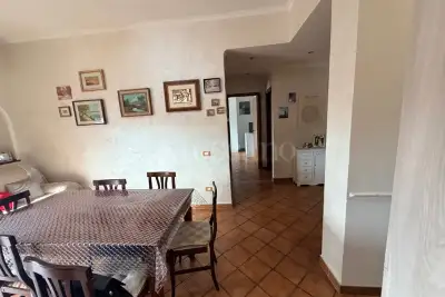 Casa in vendita, Via Metastasio, Pomezia