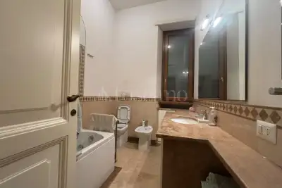 Casa in vendita, Via del Monte Oppio, Roma