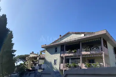 Casa in vendita, Via di Ponte Ladrone, Roma