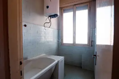 Casa in vendita, Via Giuseppe Malmusi, Modena