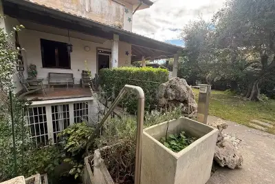 Villa Plurifamiliare in vendita, Viale delle Camelie, Sabaudia