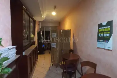 Attività Commerciale in vendita, Via Venturino, Como