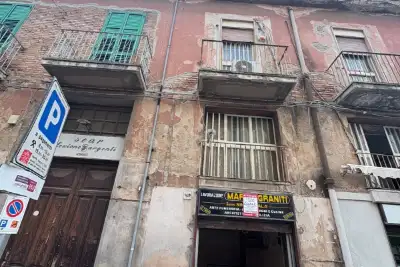 Negozio in vendita, Via Risorgimento, Messina