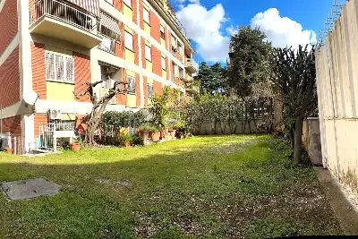 Ufficio in vendita, Via la Nebbia, Roma