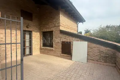 Casa Indipendente in vendita, Via Panaria Bassa, Bomporto