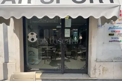 Attività Commerciale in vendita, Via IV Novembre, Borgosatollo