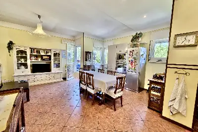 Casa in vendita, Via Torricella di Sotto, Brescia