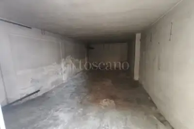 Box in vendita, Via Remo, Brindisi