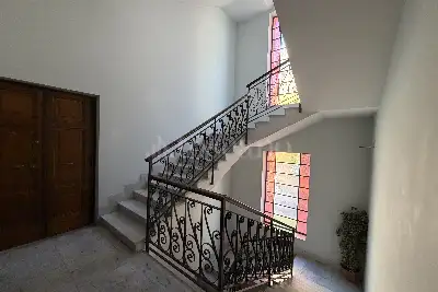 Palazzo in vendita, Via Casalmonferrato, Roma