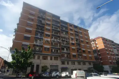 Casa in vendita, Via Fontanellato, Roma