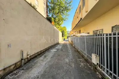 Posto Auto in vendita, Via della Villa Demidoff, Firenze