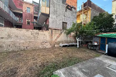 Palazzo in vendita, Via Giarre, Mascalucia