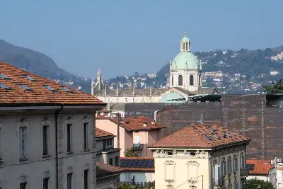 Casa in vendita, Via Dante Alighieri, Como