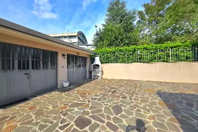 Villa Bifamiliare in vendita, Via Bevilacqua, Concesio, Concesio