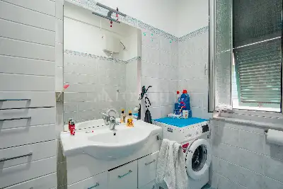 Casa in vendita, Via Ayroli, Genova