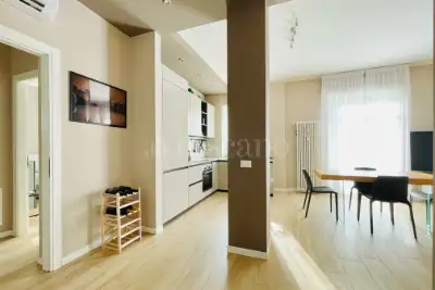Casa in vendita, Via Enrico Fermi, Brescia