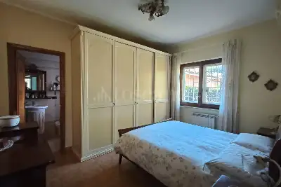 Villa Bifamiliare in vendita, Via delle Vigne di Morena, Roma, Roma