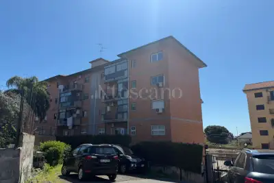 Casa in vendita, Via Ota, Catania