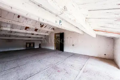 Casa Indipendente in vendita, Via Papa Giovanni XXIII 7, Luras