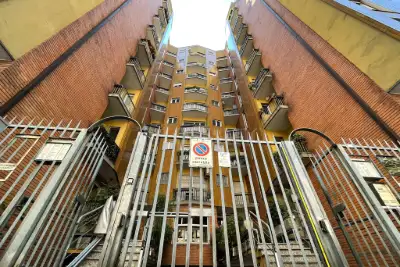 Casa in affitto, Via Giambellino, Milano