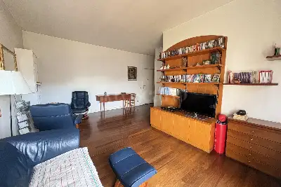 Casa in vendita, Via Lorenteggio, Milano