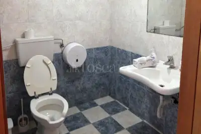 Negozio in vendita, Via Vestina, Montesilvano