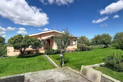 Villa in vendita, Strada Vicinale Monti Bianchinu 16, Sassari