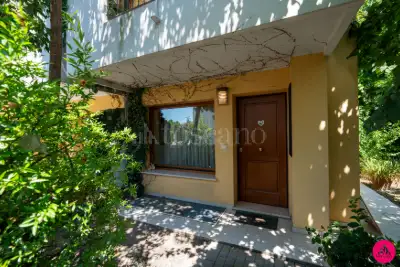 Villino a Schiera in vendita, Via Ercole Carletti, Udine