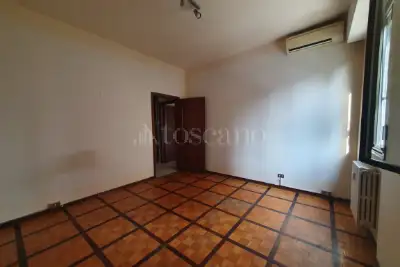 Casa in vendita, Via Vincenzo Monti, Corsico