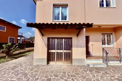 Villa Bifamiliare in vendita, Via Tredicesima Villaggio Sereno, Brescia