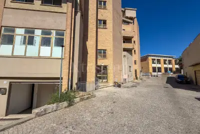Negozio in vendita, Via Acquedotto, Olbia