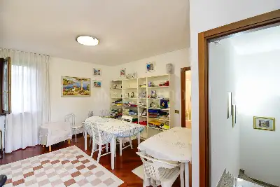 Villa in vendita, Via Volontari della Libertà, Erba