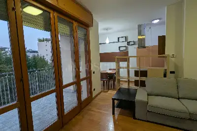 Casa in affitto, Via Luigi Alamanni, Milano