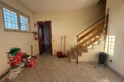 Casa in vendita, Via Lucrezia Romana, Ciampino