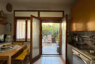 Villino a Schiera in vendita, Via Duca d'Aosta, San Giovanni la Punta