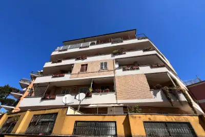 Casa in vendita, Via Gradoli, Roma