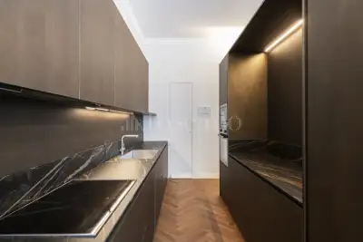 Casa in vendita, Corso Monforte, Milano