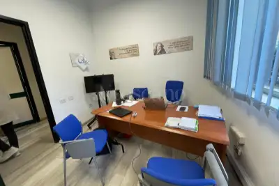 Ufficio in affitto, Via Michele La Rosa, Palermo