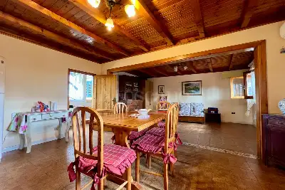 Casa in vendita, Via Alessandro Manzoni, Viagrande