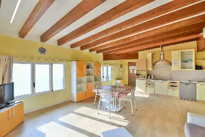 Casa in vendita, Via Regina Nuova, Laglio