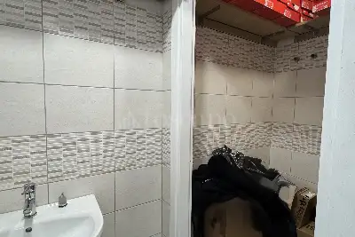 Negozio in vendita, Via dell'Appagliatore, Roma