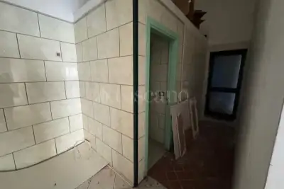 Negozio in vendita, Via Santa Maria della Catena, Catania