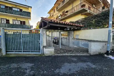 Casa in vendita, Via Andria, Roma