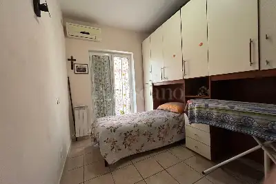 Casa in vendita, Via Zendrini, Roma